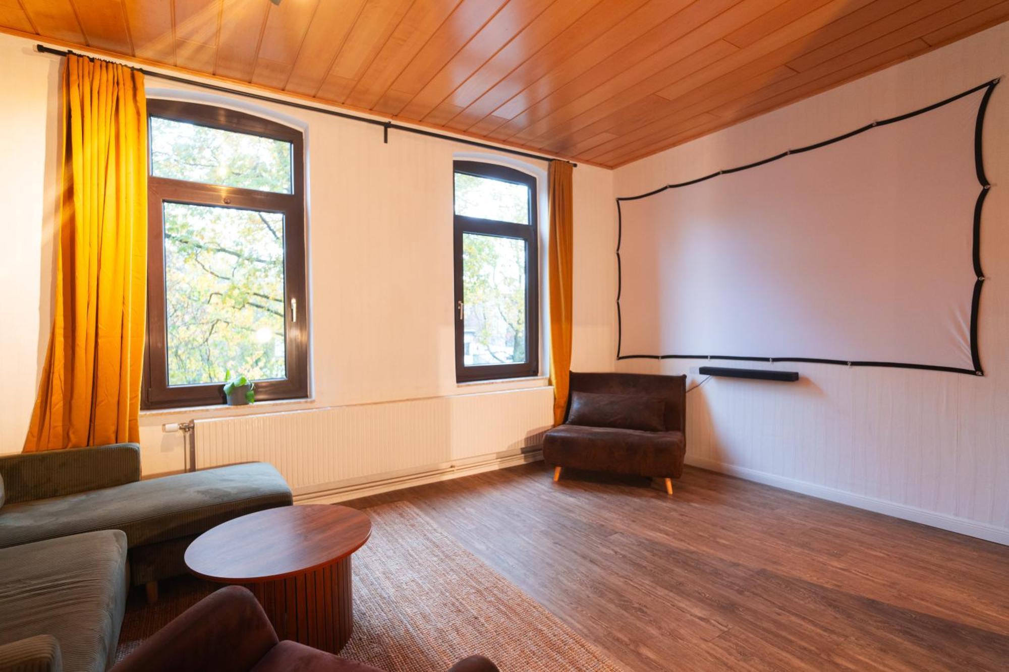 Das Blaue Tuerchen - Wohnung Mit Beamer Und Kicker Μπρέμερχαφεν Εξωτερικό φωτογραφία