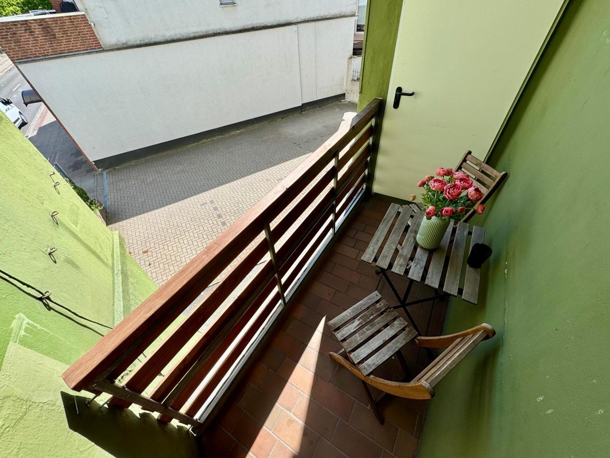 Das Blaue Tuerchen - Wohnung Mit Beamer Und Kicker Μπρέμερχαφεν Εξωτερικό φωτογραφία